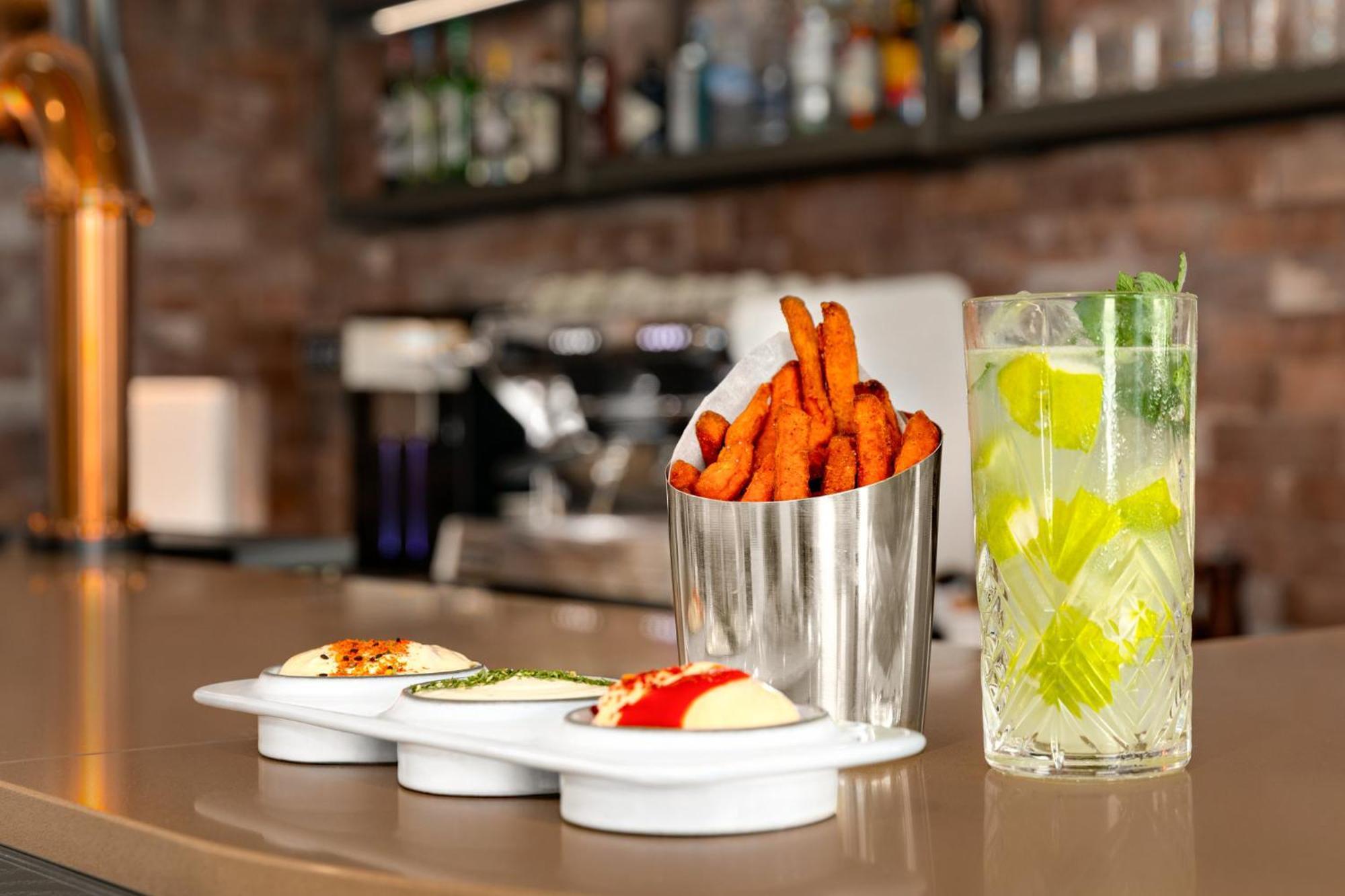 Holiday Inn Express Porto - Boavista By Ihg Buitenkant foto